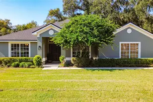 6843 Ashbury Dr, Lakeland, FL 33809 - Photo 1
