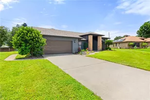 280 Santa Rosa Dr, Winter Haven, FL 33884 - Photo 2