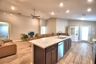 1390 Mezzavalle Wy, Auburndale, FL 33823 - Photo 18