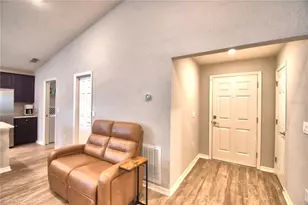 1390 Mezzavalle Wy, Auburndale, FL 33823 - Photo 6