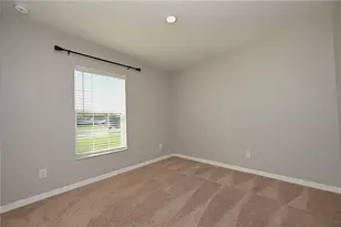 1563 Swan Lake Cir, Dundee, FL 33838 - Photo 42