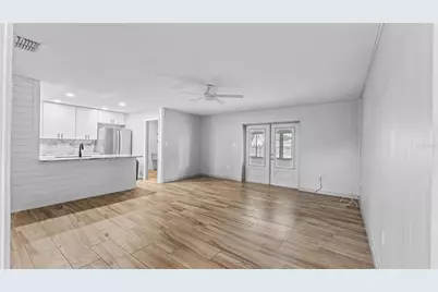 1930 High Glen Court S, Lakeland, FL 33813 - Photo 2