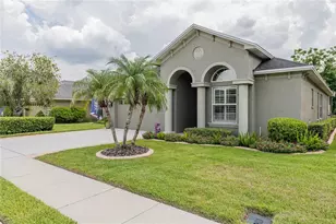 1056 Stoney Creek Dr, Lakeland, FL 33811 - Photo 1