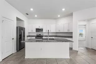 1425 Engelberg St, Winter Haven, FL 33881 - Photo 6
