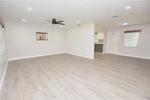 3602 Bruton Rd, Plant City, FL 33565 - Photo 14