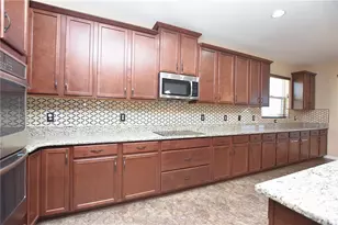 3949 Aquilla Dr, Lakeland, FL 33810 - Photo 14