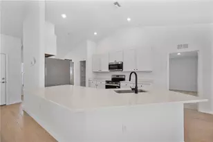 1708 Manatee Dr, Sebring, FL 33870 - Photo 12