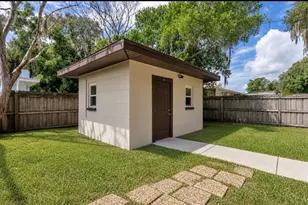695 22nd St NW, Winter Haven, FL 33880 - Photo 16