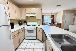 8402 Waterview Way, Winter Haven, FL 33884 - Photo 4