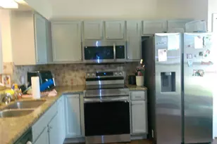 3369 Celena Cir, Saint Cloud, FL 34769 - Photo 4