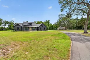 2398 George Wheeler Rd, Lakeland, FL 33810 - Photo 4
