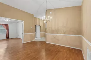 2191 Silver Re Dr, Lakeland, FL 33810 - Photo 8