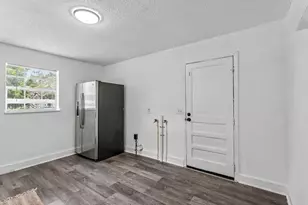 1036 N Missouri Ave, Lakeland, FL 33805 - Photo 8