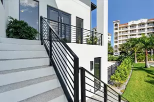 116 Wimbledon Ct, Redington Shores, FL 33708 - Photo 6