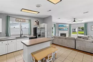 3642 Pioneer Trails Dr, Lakeland, FL 33810 - Photo 6