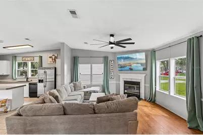 3642 Pioneer Trails Dr, Lakeland, FL 33810 - Photo 2