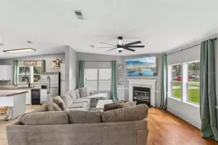 3642 Pioneer Trails Dr, Lakeland, FL 33810 - Photo 2