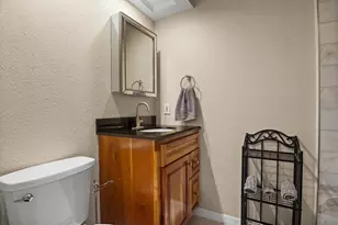 926 Van Dr, Auburndale, FL 33823 - Photo 30