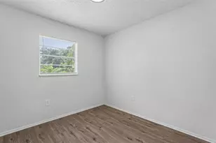 5039 Layton Ln, Lakeland, FL 33811 - Photo 14