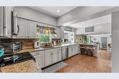 2406 Lake Ella Road, Fruitland Park, FL 34731 - Photo 14