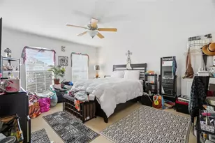 9848 Ashburn Lake Dr, Tampa, FL 33610 - Photo 12