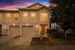 9848 Ashburn Lake Dr, Tampa, FL 33610 - Photo 2