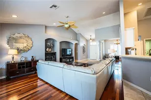 6331 Alamanda Hills Dr, Lakeland, FL 33813 - Photo 30