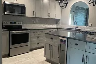 704 Butternut Pl, Lakeland, FL 33813 - Photo 18