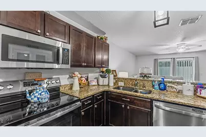 6270 Manitoba Drive, Lakeland, FL 33805 - Photo 8