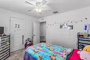 6270 Manitoba Dr, Lakeland, FL 33805 - Photo 18
