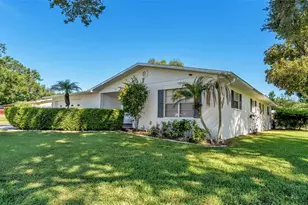 1722 Dooley Ln, Lakeland, FL 33813 - Photo 10