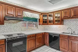 1722 Dooley Ln, Lakeland, FL 33813 - Photo 26