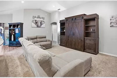 931 Pearly Ridge Lane, Lakeland, FL 33809 - Photo 10