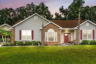 1065 Hidden Dr, Lakeland, FL 33809 - Photo 2
