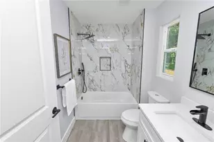 521 Skyline Dr E, Lakeland, FL 33801 - Photo 22