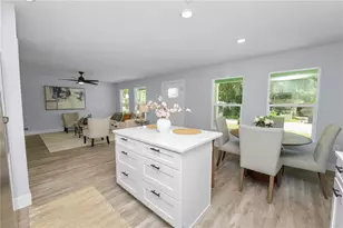 521 Skyline Dr E, Lakeland, FL 33801 - Photo 16