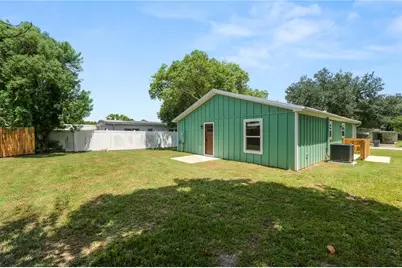 521 Skyline Drive E, Lakeland, FL 33801 - Photo 30
