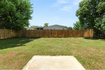 521 Skyline Drive E, Lakeland, FL 33801 - Photo 32