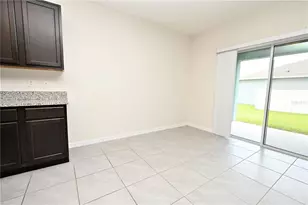 2548 Ryland Falls Dr, Lakeland, FL 33811 - Photo 6