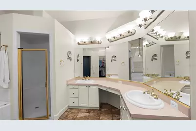 318 Hamilton Shores Drive NE, Winter Haven, FL 33881 - Photo 26