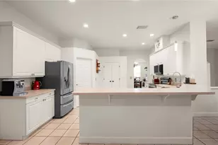 318 Hamilton Shores Dr NE, Winter Haven, FL 33881 - Photo 16