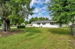 1668 Roselawn St SW, Winter Haven, FL 33880 - Photo 30