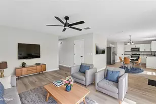 118 Violet Ct, Poinciana, FL 34759 - Photo 2