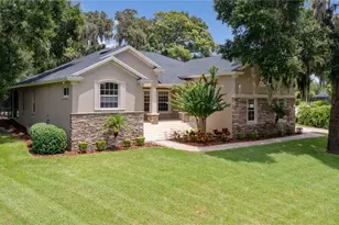 6330 Ashley Dr, Lakeland, FL 33813 - Photo 2