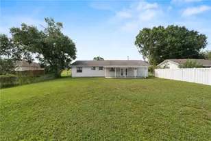 2912 Woodcrest Ln, Lakeland, FL 33805 - Photo 32