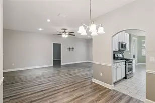 6276 Silver Lakes Dr E, Lakeland, FL 33810 - Photo 18