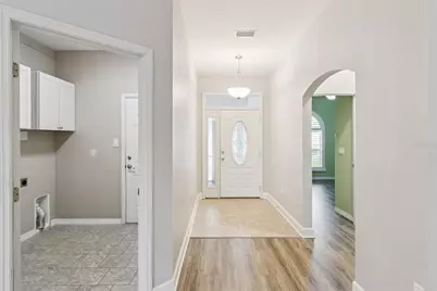 6276 Silver Lakes Drive E, Lakeland, FL 33810 - Photo 6