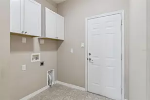 6276 Silver Lakes Dr E, Lakeland, FL 33810 - Photo 30