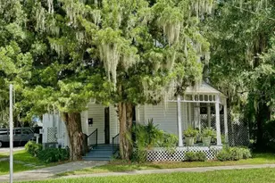 190 N Oak Ave, Bartow, FL 33830 - Photo 1
