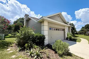 405 Valley Ct, Winter Haven, FL 33884 - Photo 4
